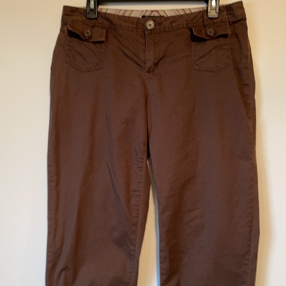 AXCESS Capris - Picture 3 of 11